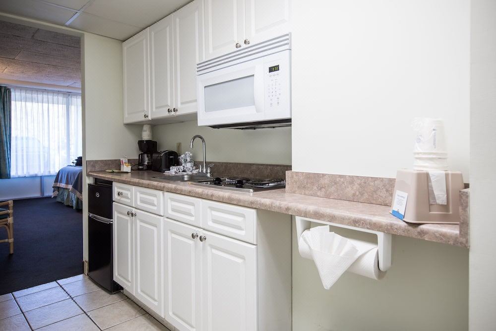 Photo of Kitchen in Jekyll Island