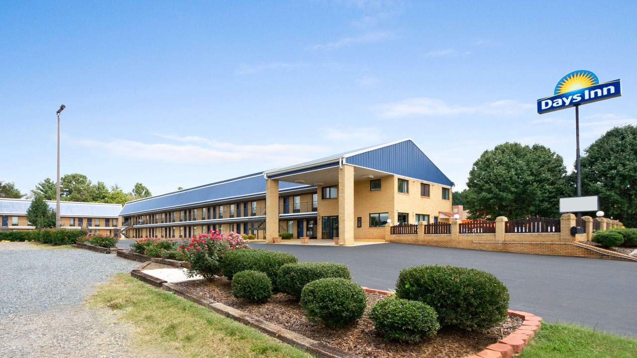 Photo of Buildings in Richburg