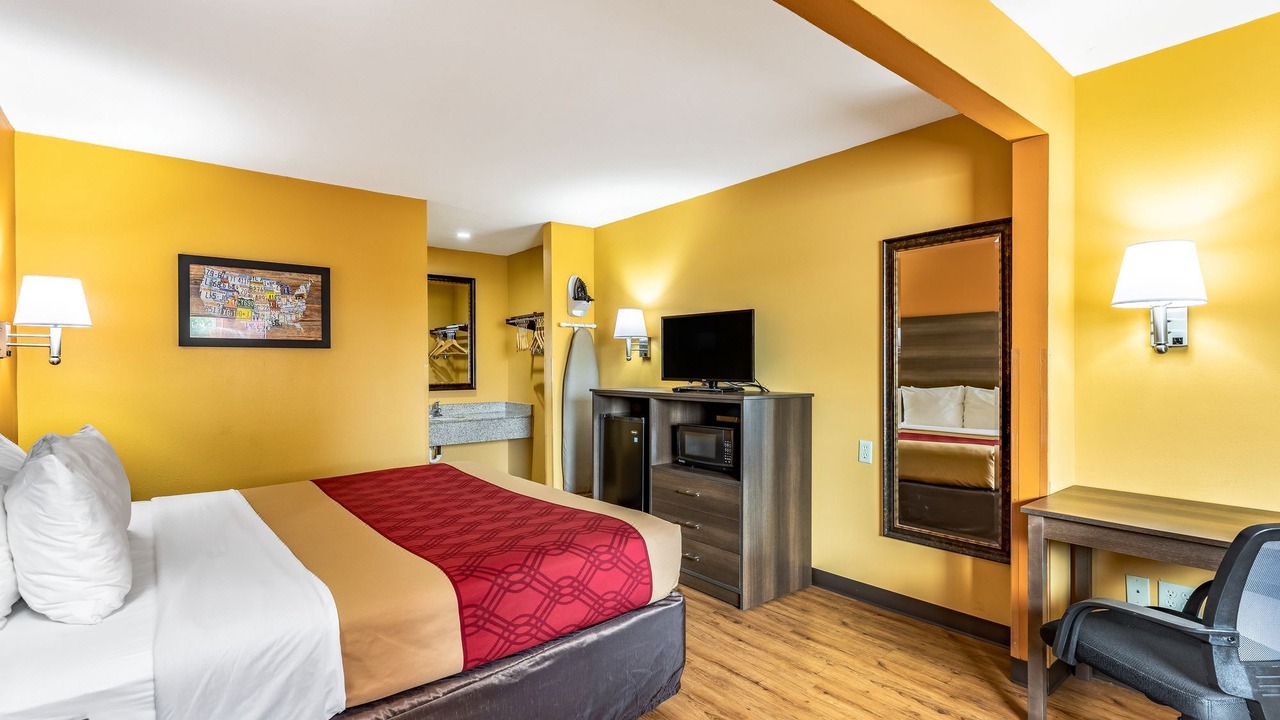 Photo of Bedroom in Kingsland