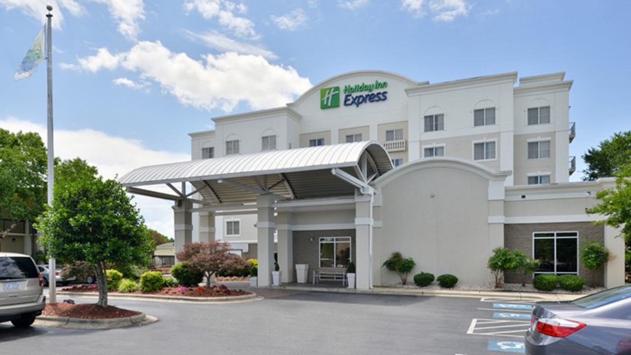Photo of Buildings in Mooresville