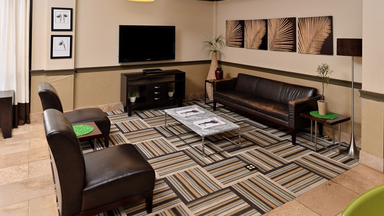 Photo of Livingroom in Dock Junction