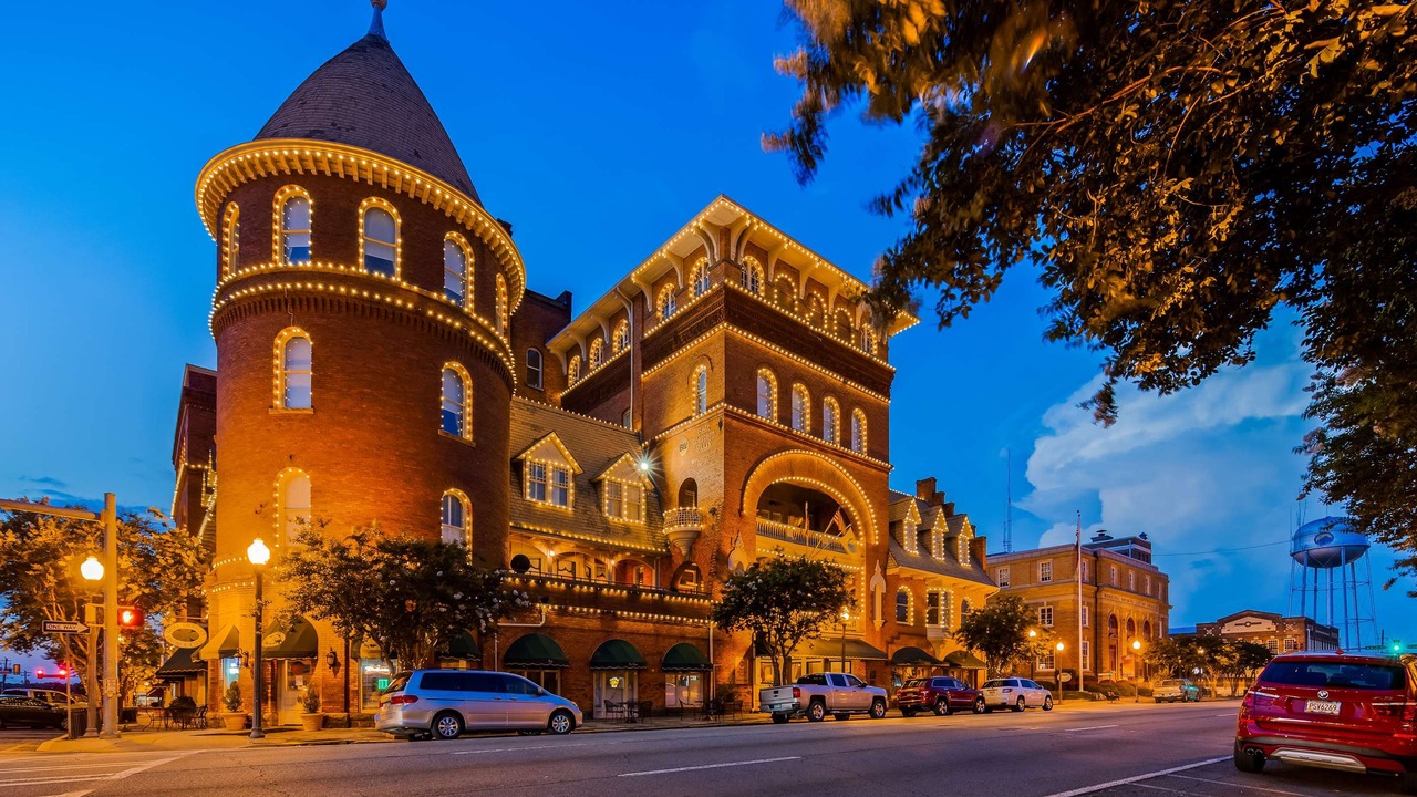 Photo of Buildings in Americus