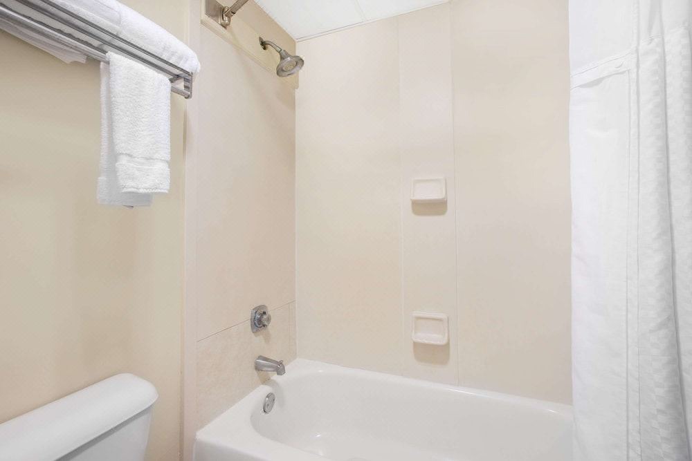 Photo of Bathroom in Metter