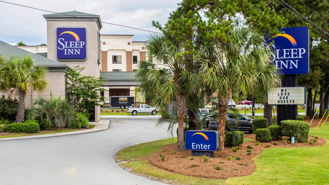 Photo of Buildings in Summerville