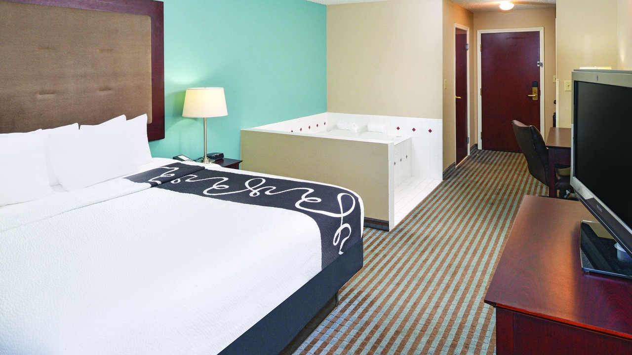 Photo of Bedroom in Locust Grove