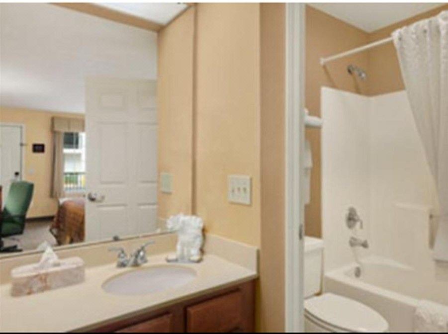 Photo of Bathroom in Kingsland