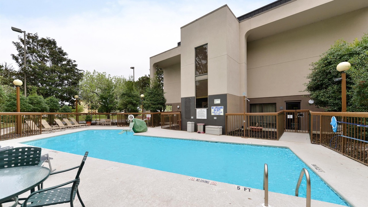 Photo of Outdoor in Dock Junction