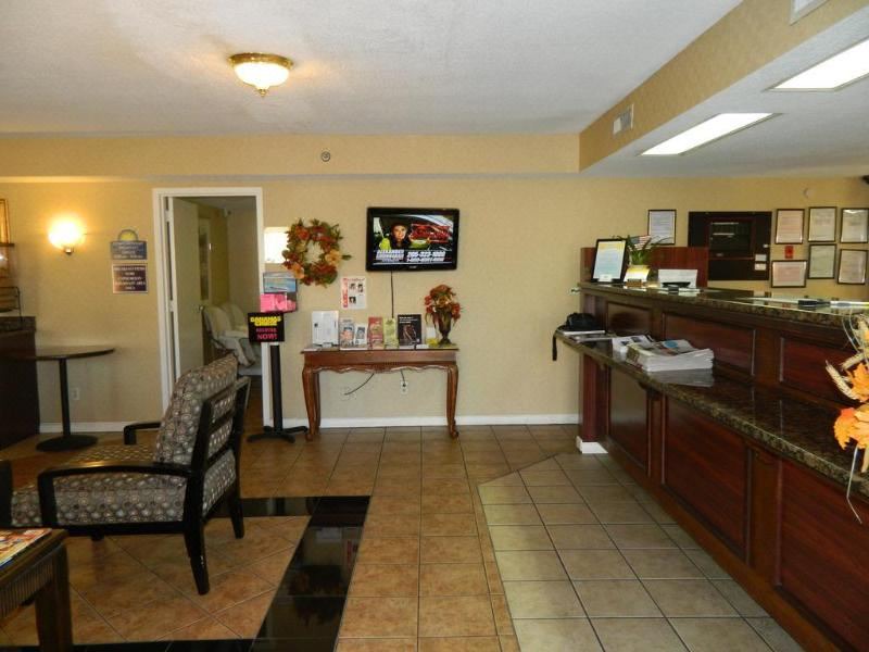 Photo of Livingroom in Hoover