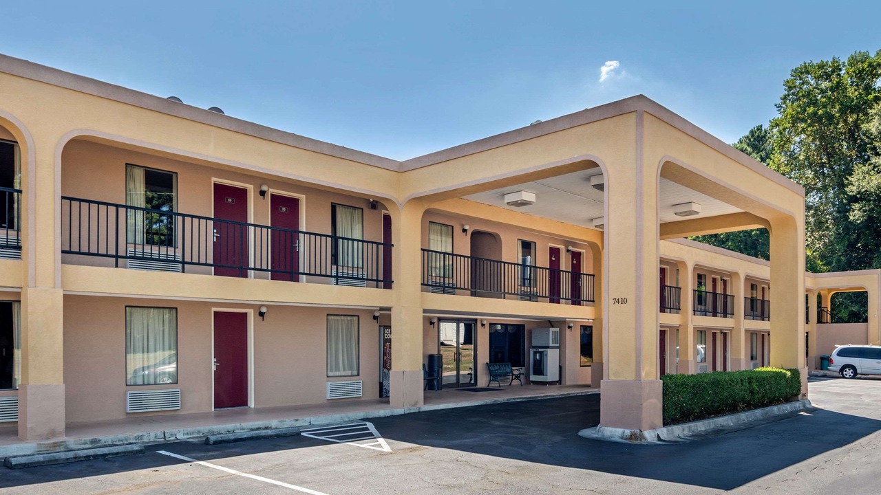 Photo of Buildings in Union City