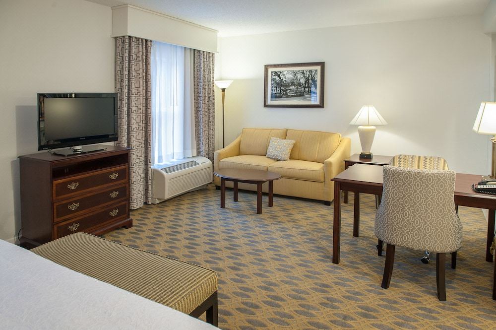 Photo of Livingroom in Central Business District
