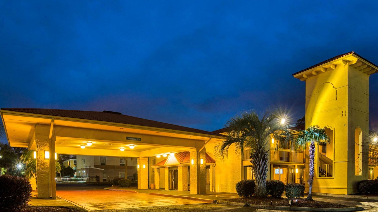 Photo of Buildings in Fleming