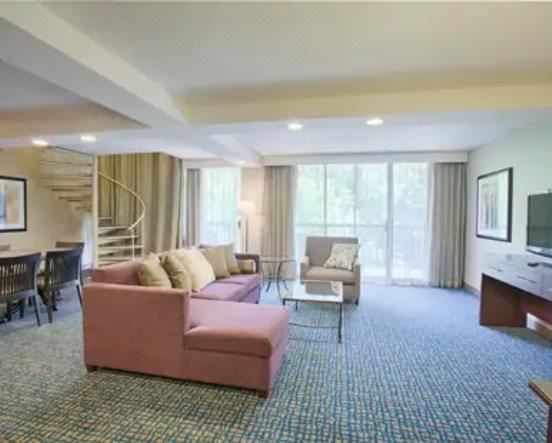 Photo of Livingroom in Peachtree City