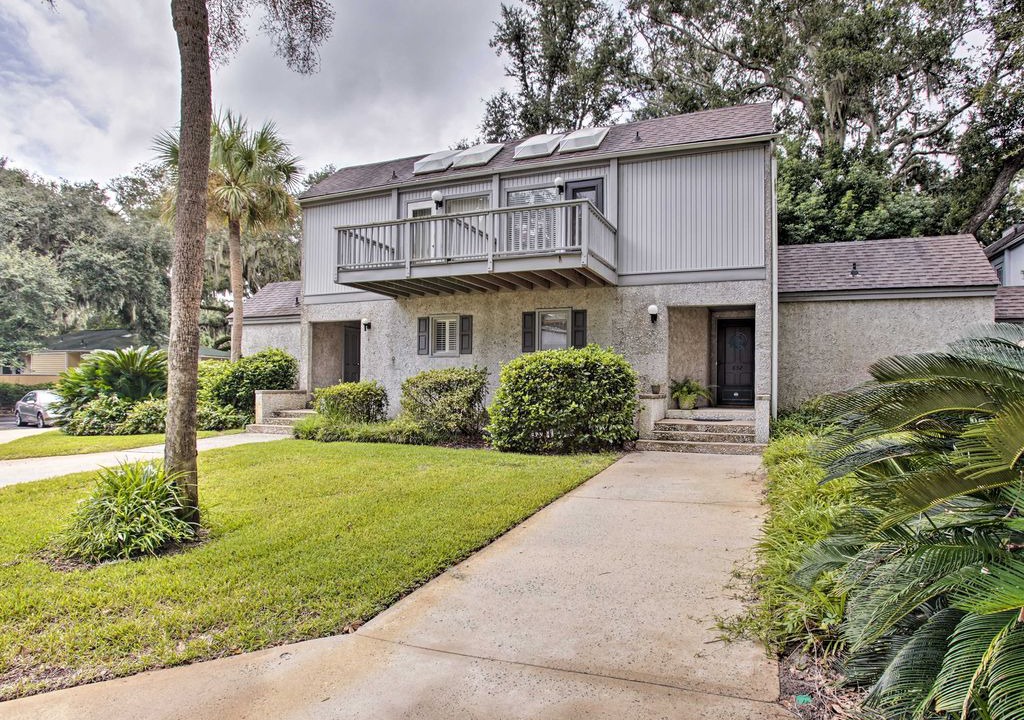 Photo of Buildings in St. Simons Island
