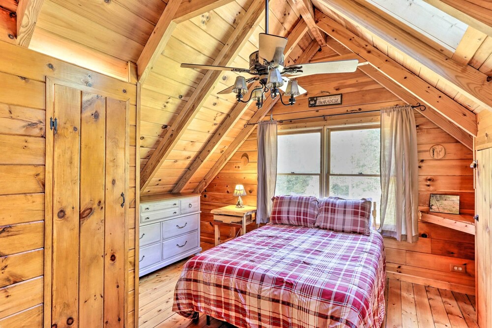 Photo of Bathroom in Ellijay