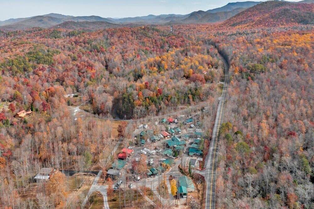 Photo of Others in Gatlinburg
