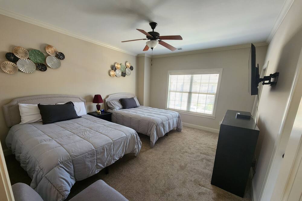 Photo of Bedroom in Huntsville