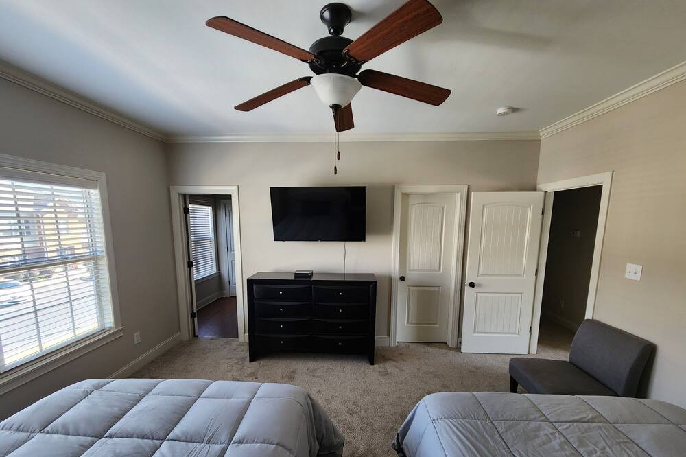 Photo of Bedroom in Huntsville