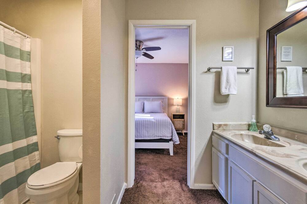Photo of Bathroom in Perdido Bay Villas