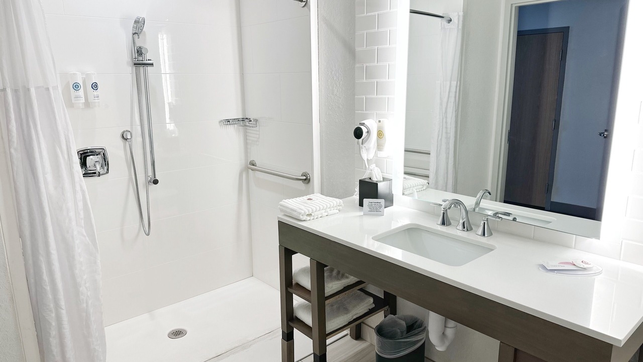Photo of Bathroom in West Panama City Beach