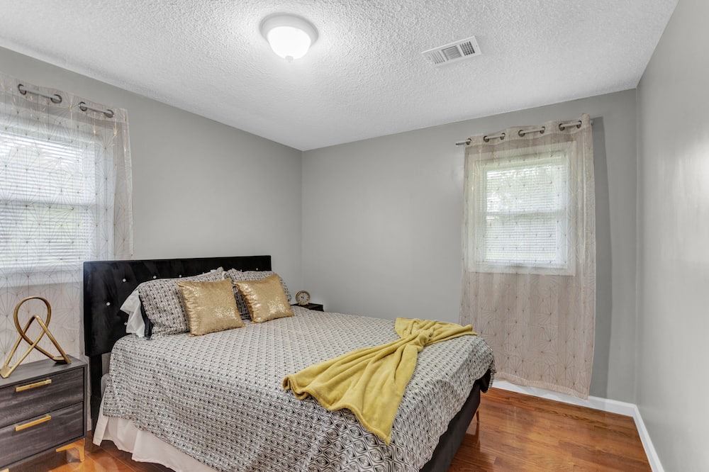 Photo of Bedroom in Morrow