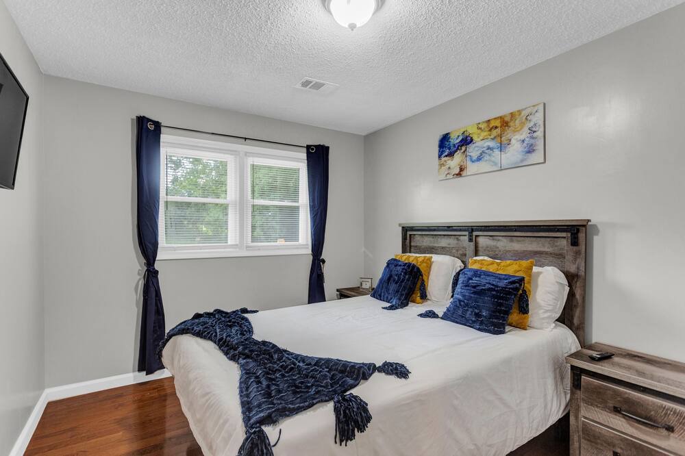Photo of Bedroom in Morrow