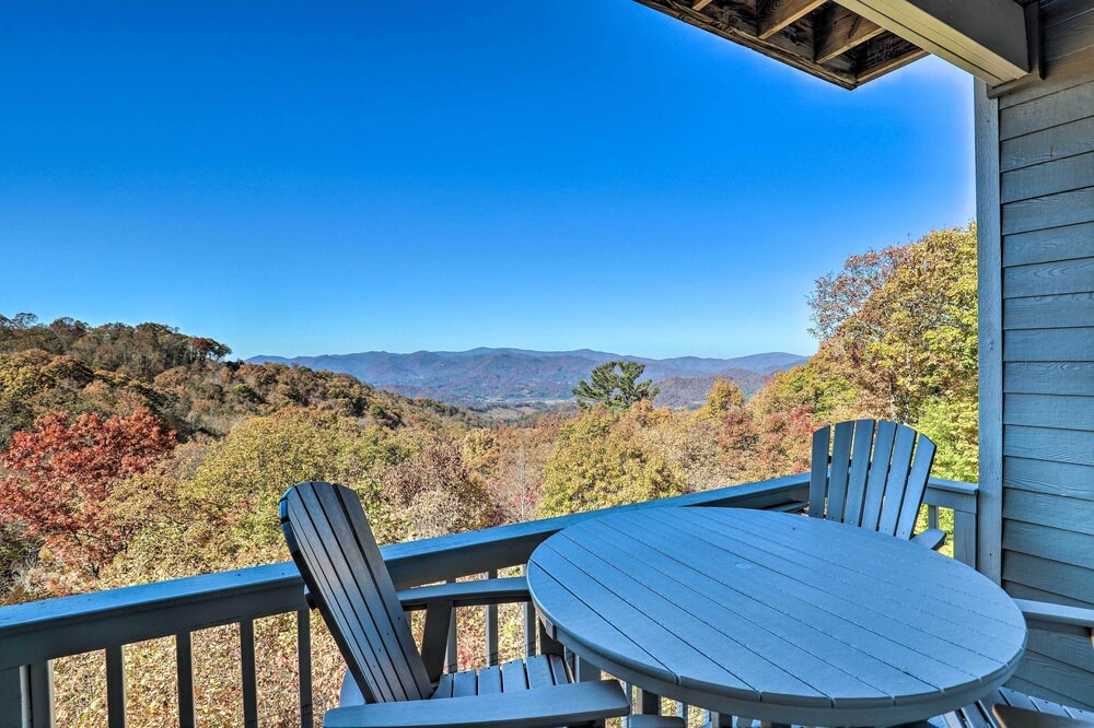Photo of Patio Balcony in Mountain Air