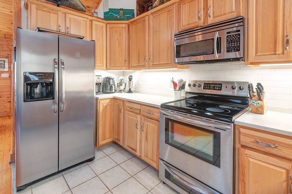 Photo of Kitchen in Maggie Valley
