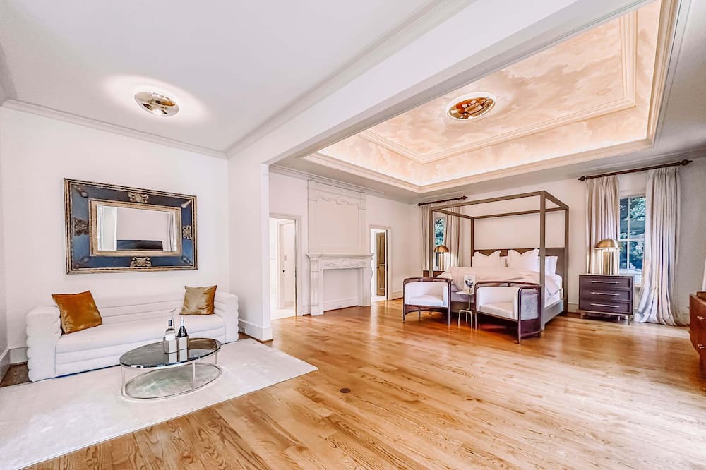 Photo of Livingroom in Martinez