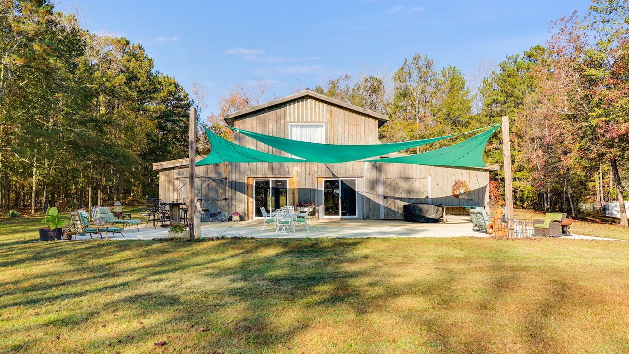 Photo of Outdoor in Whitesburg