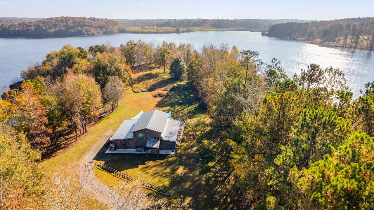 Photo of Outdoor in Whitesburg