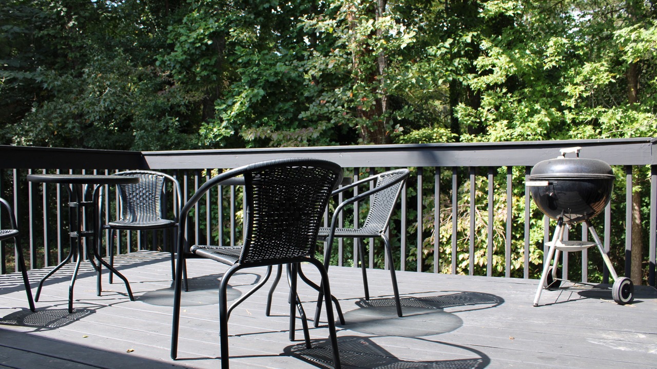 Photo of Outdoor in Riverdale