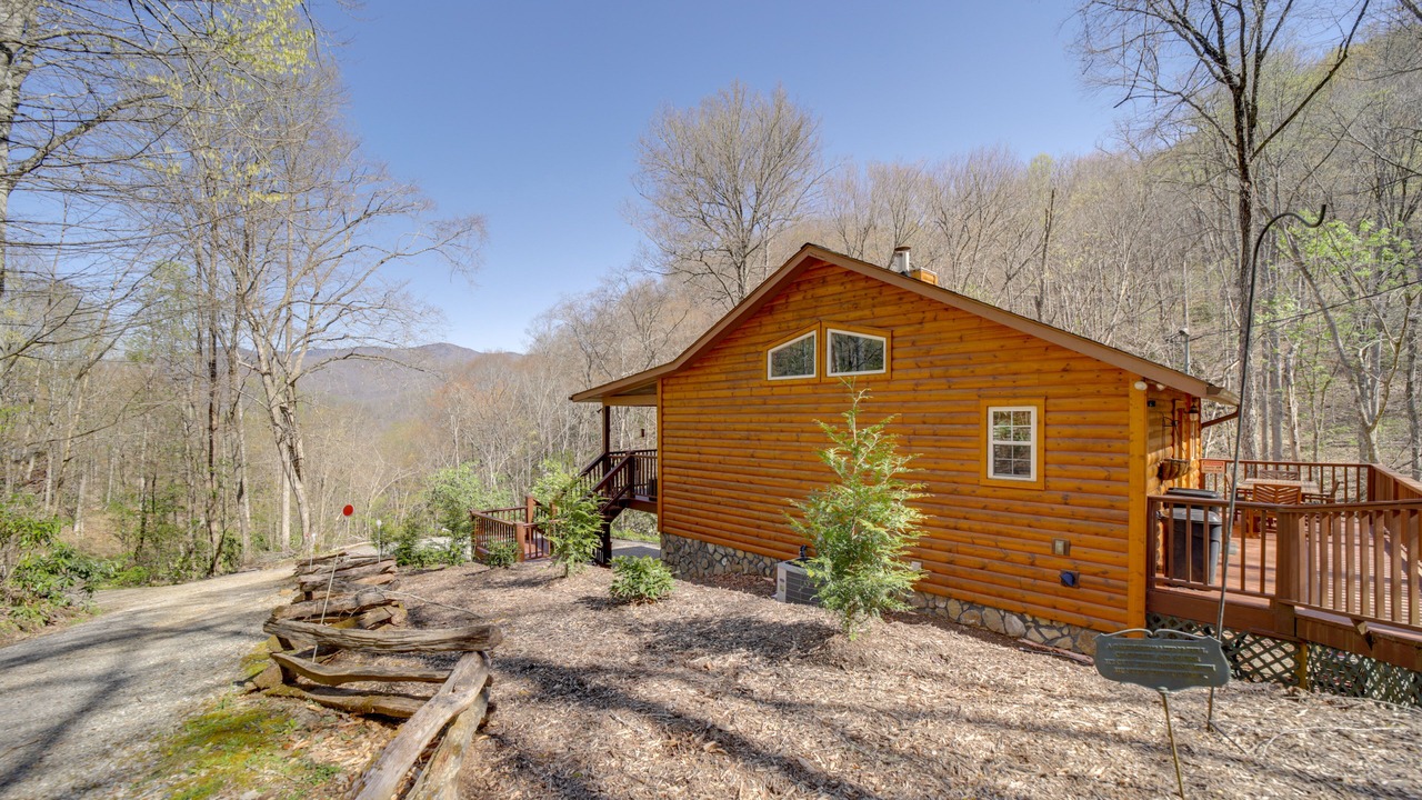 Photo of Outdoor in Sylva