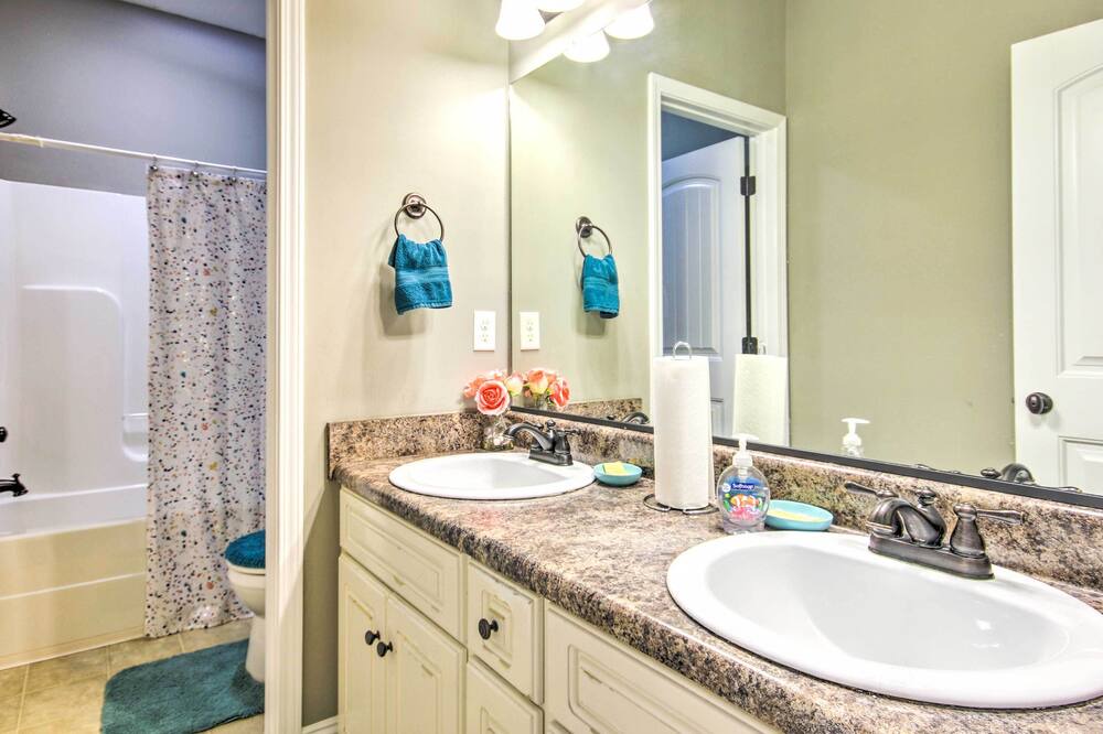 Photo of Bathroom in Grovetown