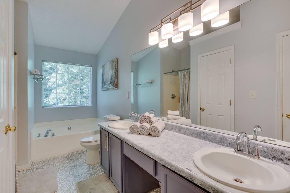 Photo of Bathroom in Decatur