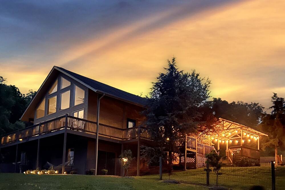 Photo of Outdoor in Dandridge