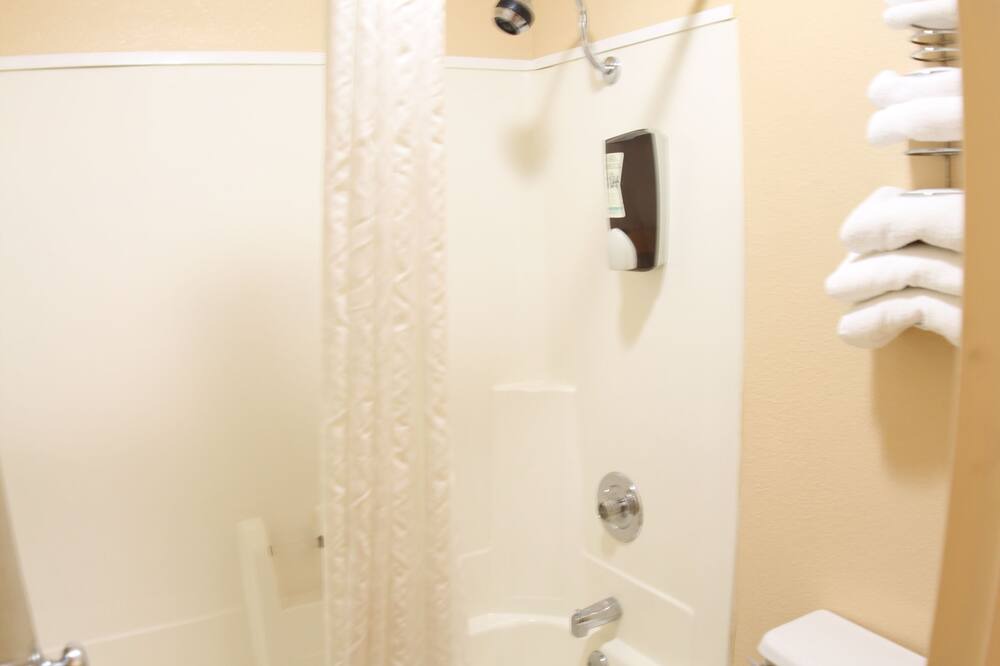 Photo of Bathroom in National Hills