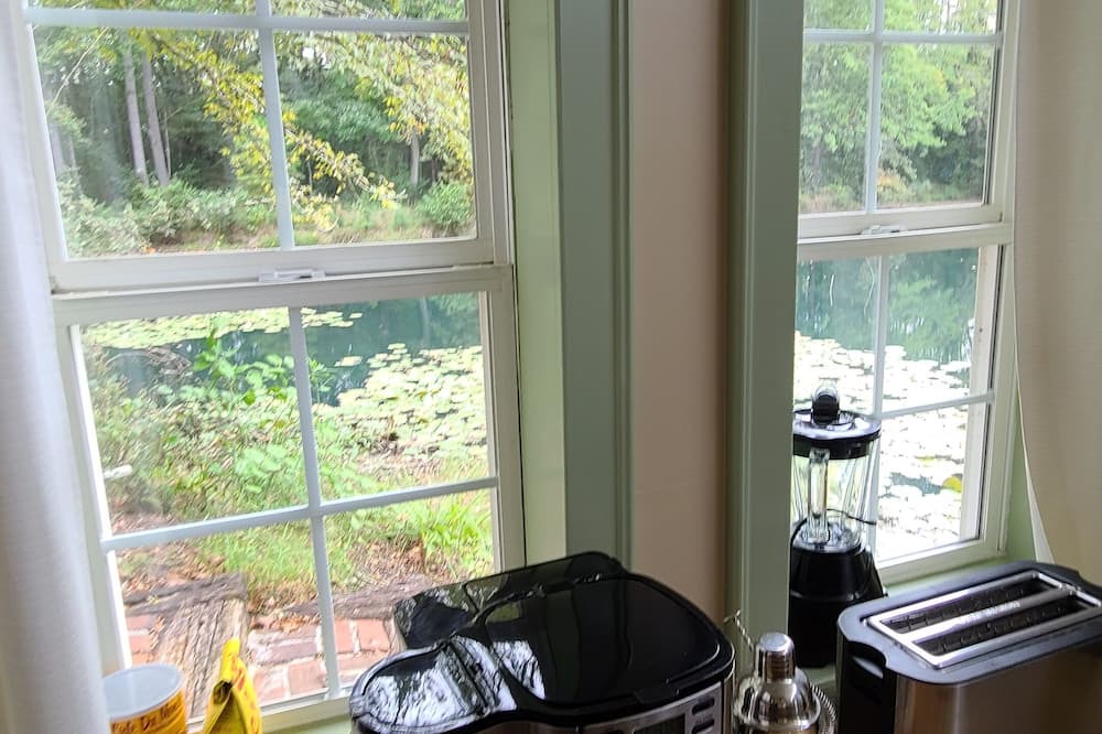 Photo of Kitchen in Pine Mountain Valley