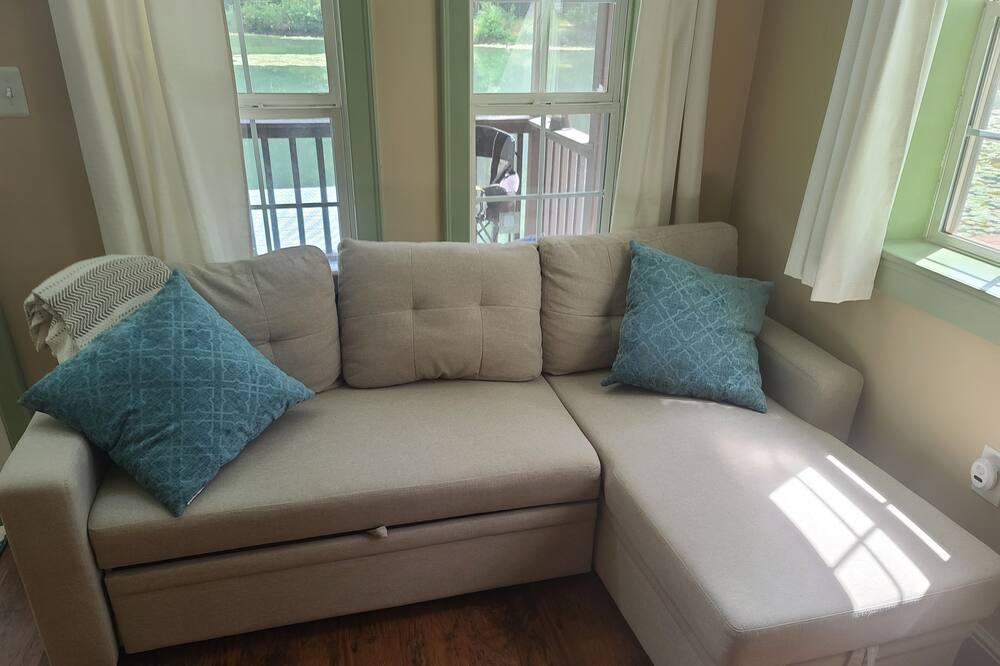 Photo of Livingroom in Pine Mountain Valley