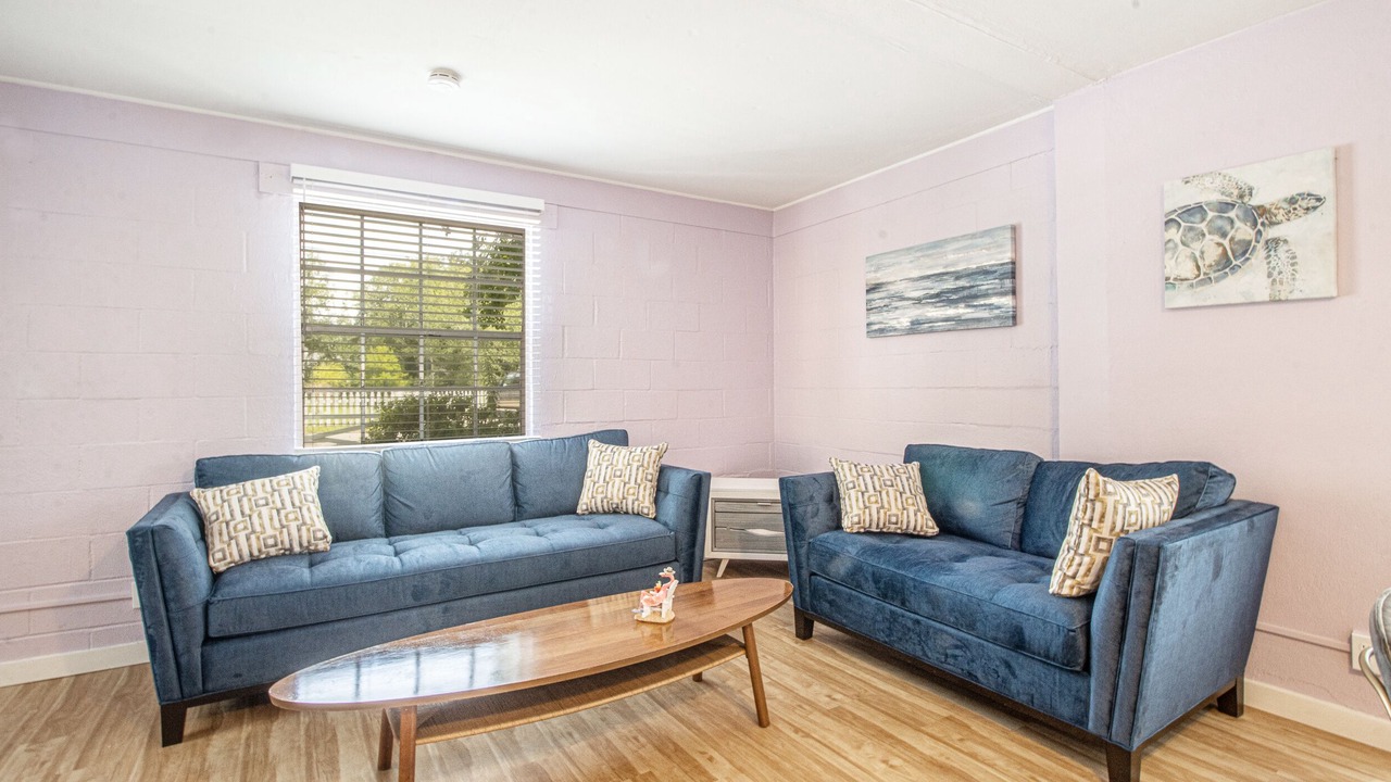 Photo of Livingroom in Long Beach