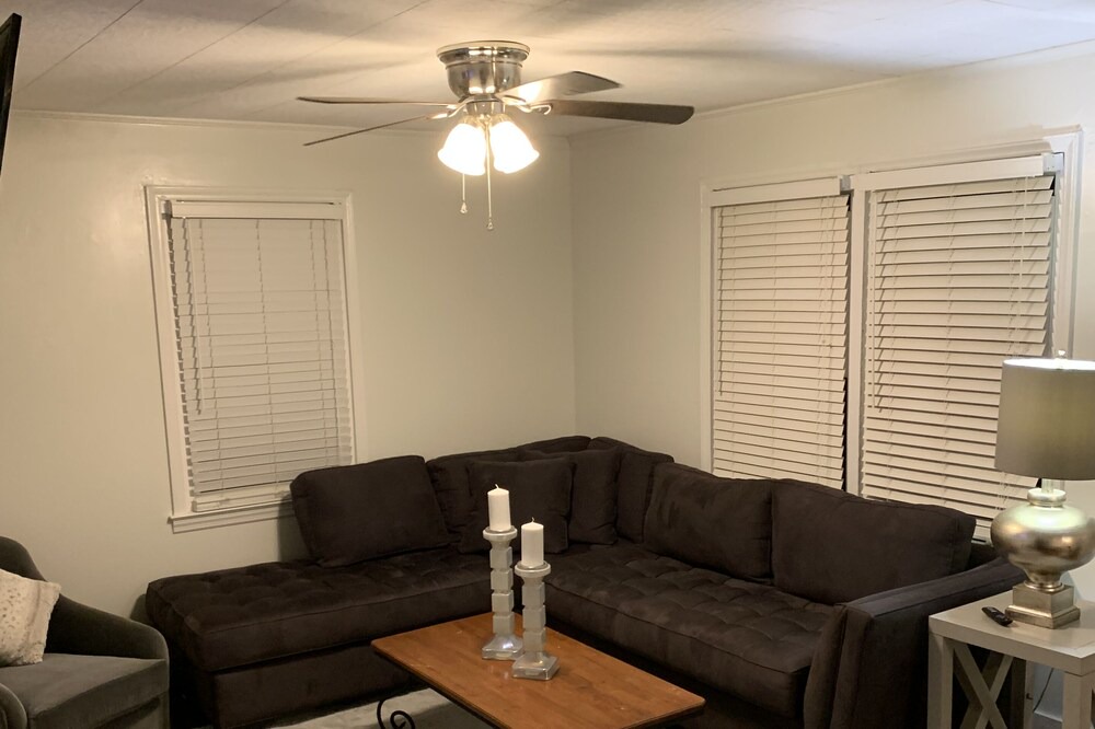 Photo of Livingroom in East Bend