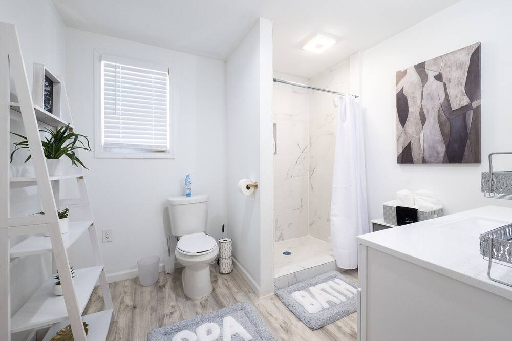 Photo of Bathroom in Newnan