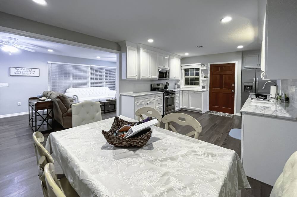 Photo of Kitchen in Long Beach