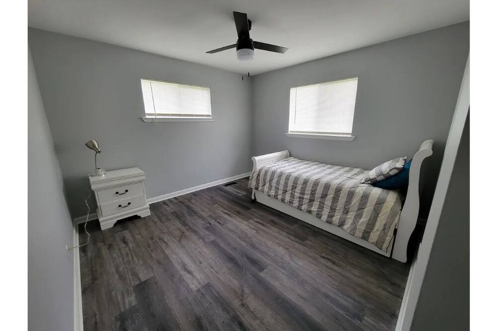 Photo of Bedroom in Laceys Spring