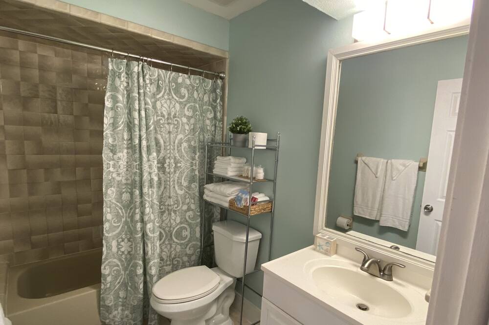 Photo of Bathroom in Arlington
