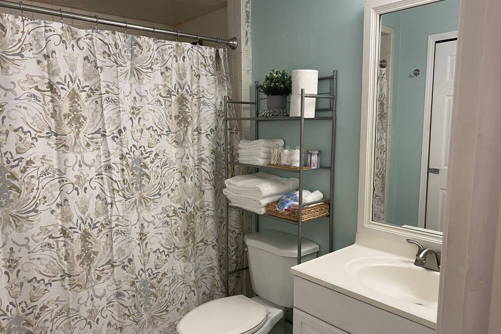 Photo of Bathroom in Arlington
