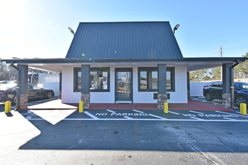Photo of Outdoor in Griffin