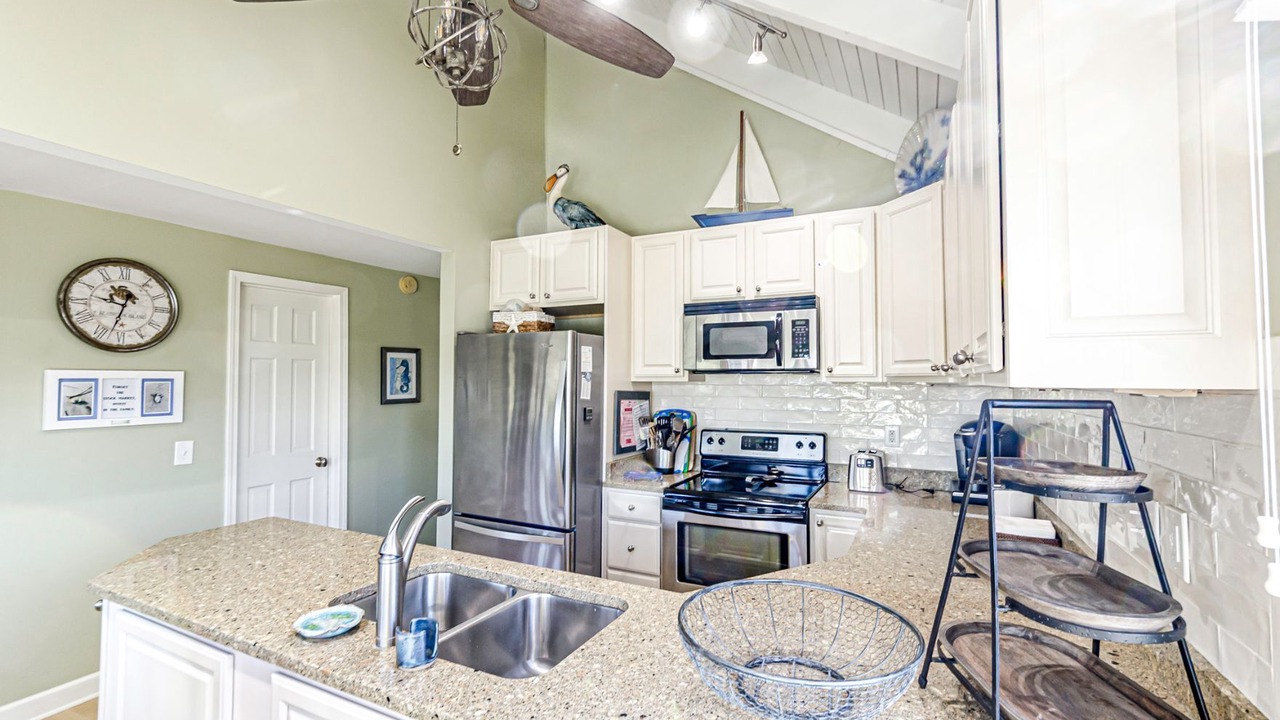 Photo of Kitchen in Sealoft Villas