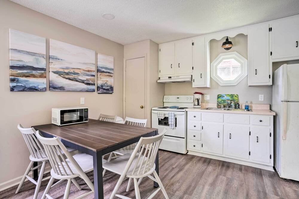 Photo of Kitchen in Winchester