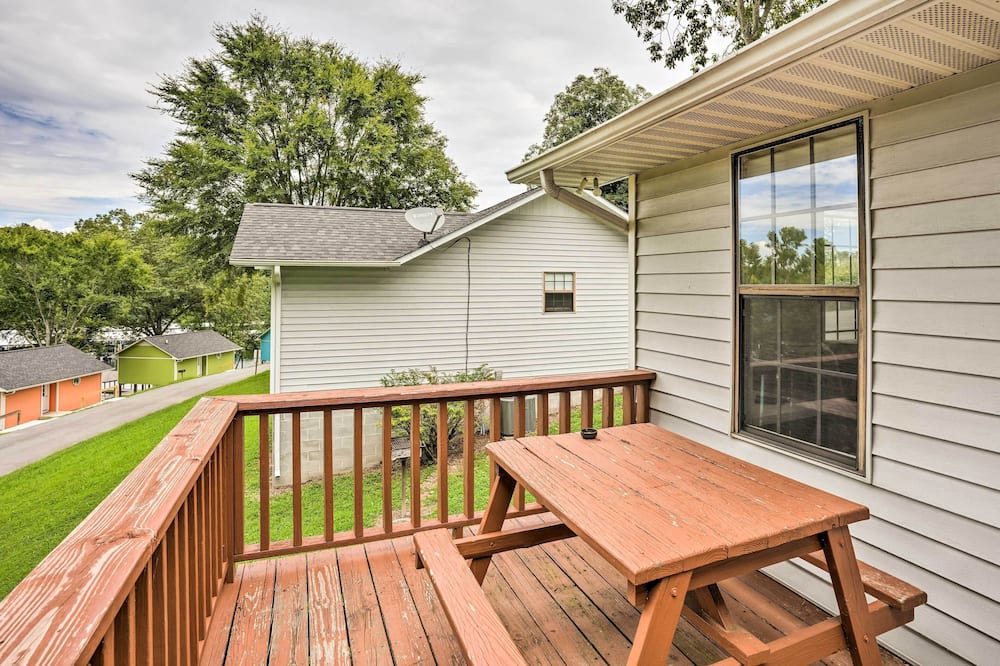 Photo of Patio Balcony in Winchester