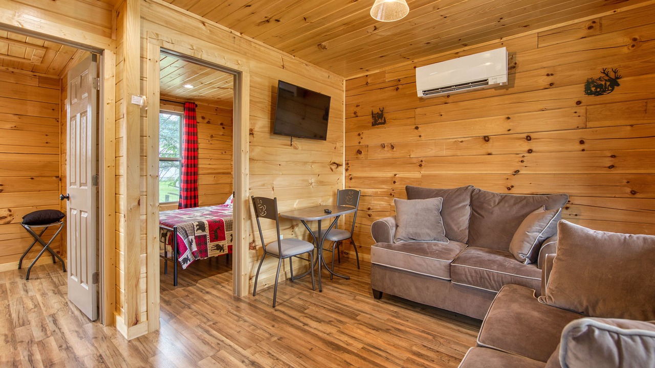 Photo of Livingroom in Waynesville